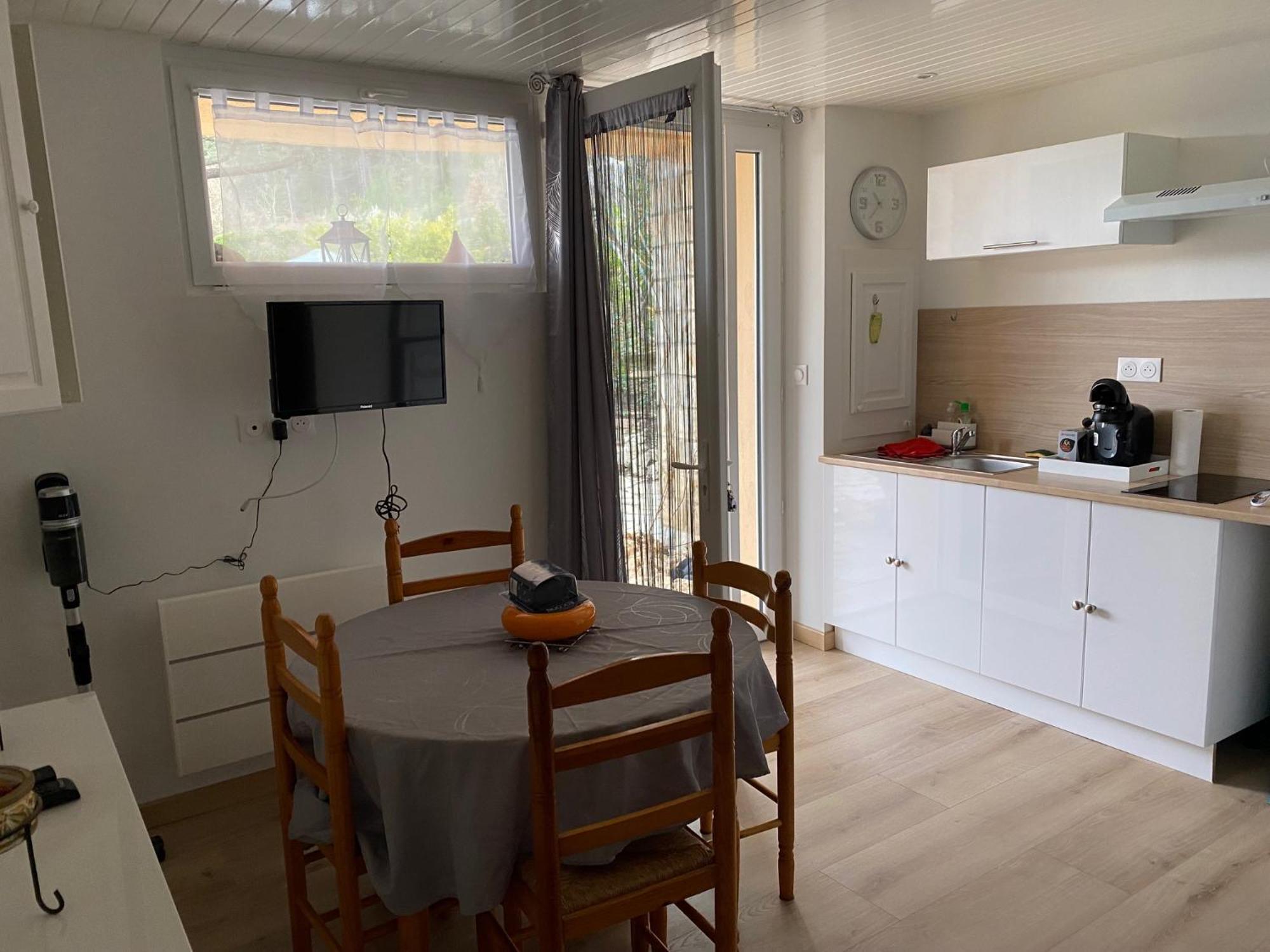 Appartement Studio Neuf Bas De Villa Gorges Du Verdon A Riez Eksteriør billede